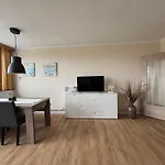 Haus Ostsee - Meeresblick Апартаменты *